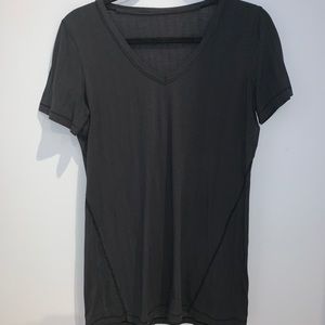 Lulu Lemon Ribbed V-Neck Shirt